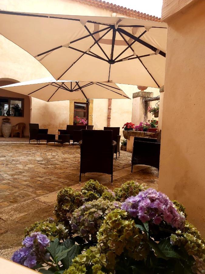 Al Convento Hotel San Mauro Castelverde Exterior foto