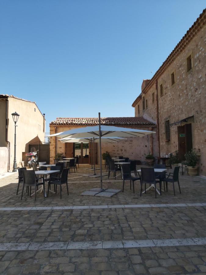 Al Convento Hotel San Mauro Castelverde Exterior foto