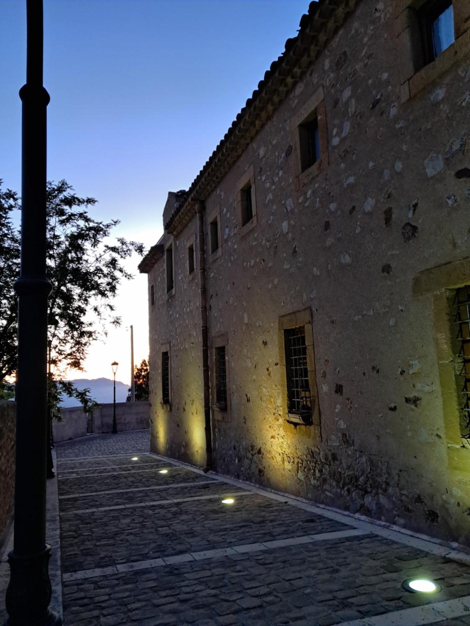 Al Convento Hotel San Mauro Castelverde Exterior foto